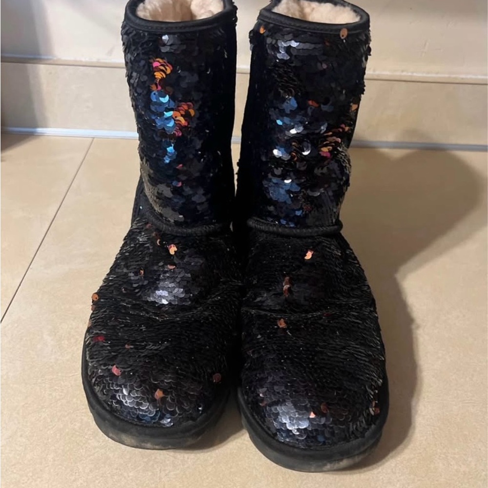 UGG Sequin Black Women's Boots Size 11
